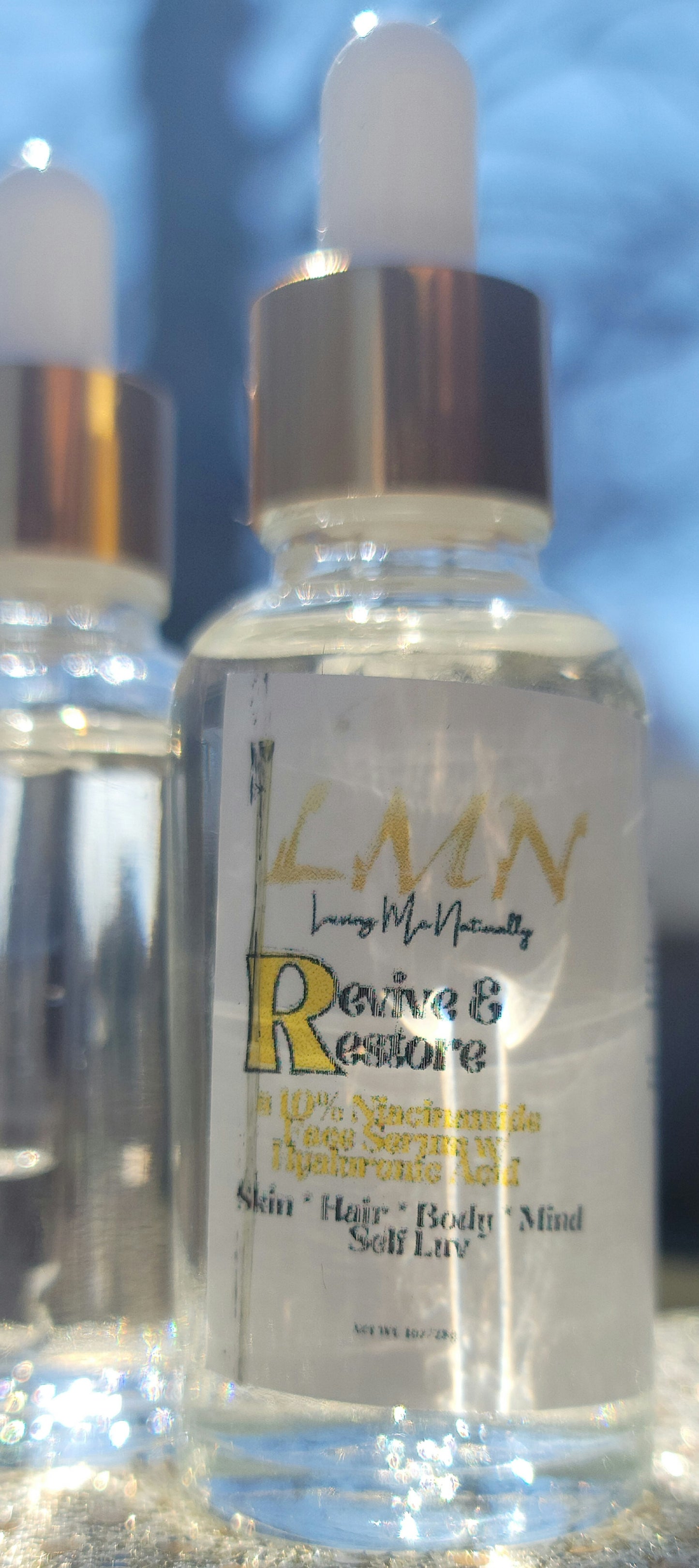 Revive Serum with Niacinamide & Hyaluronic Acid